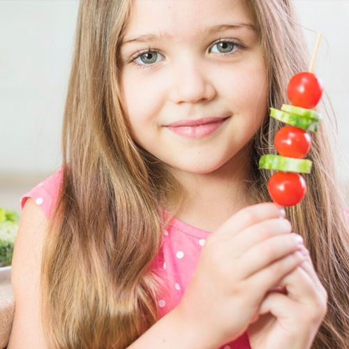 Manolya Kids Club'da Sağlıklı Beslenme Semineri Düzenlendi